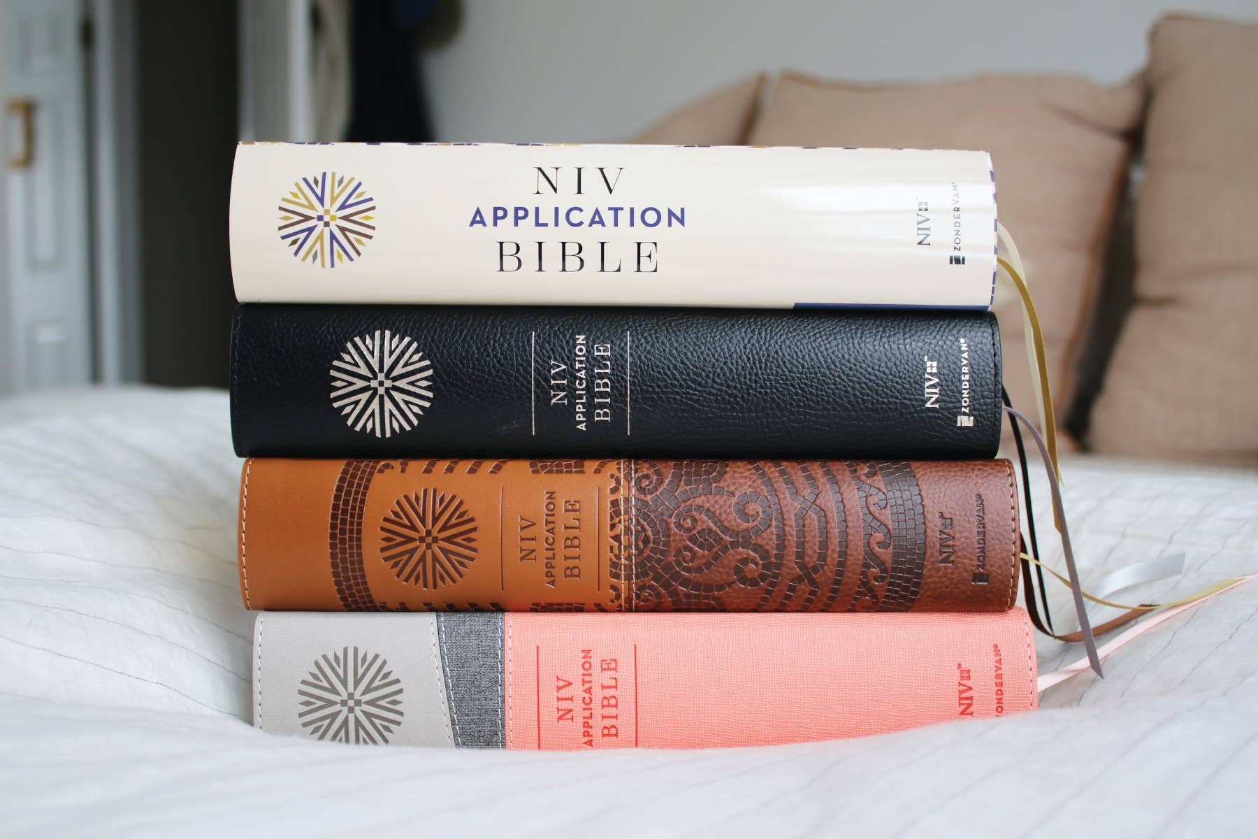 Bible | NIV Application Bible Leathersoft Brown Red Letter