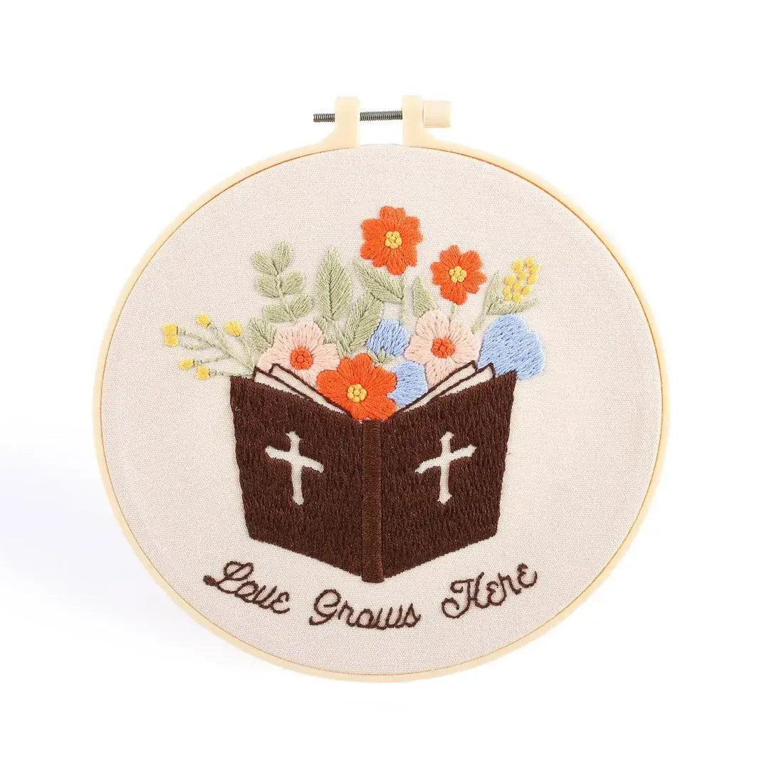 Embroidery Kit | Love Grows Here 20.5Cm