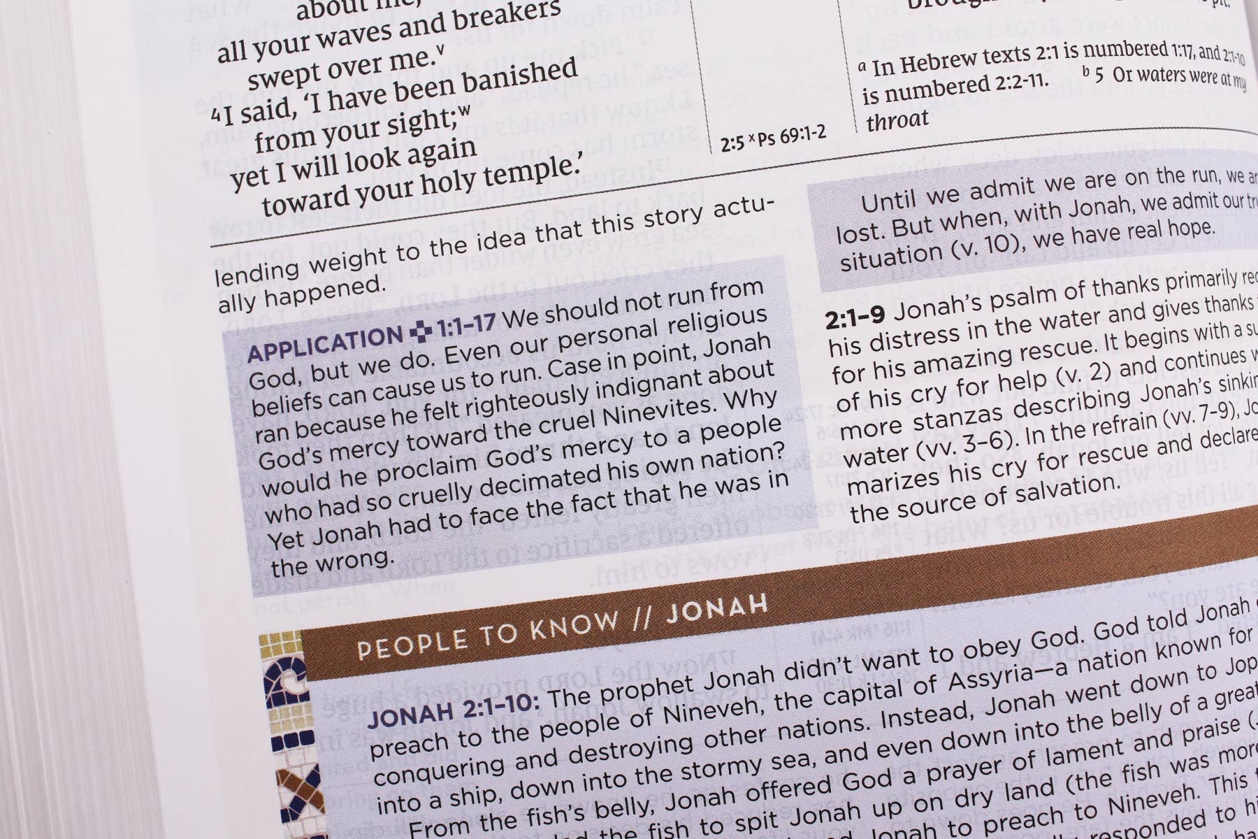 Bible | NIV Application Bible Leathersoft Brown Red Letter