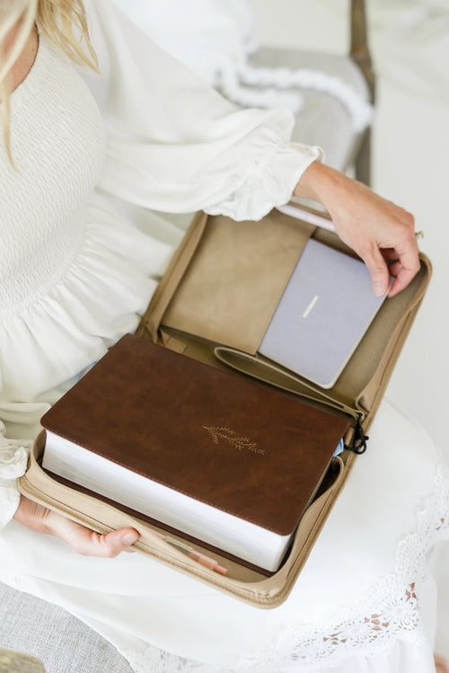 Bible Cover | Trio Floral